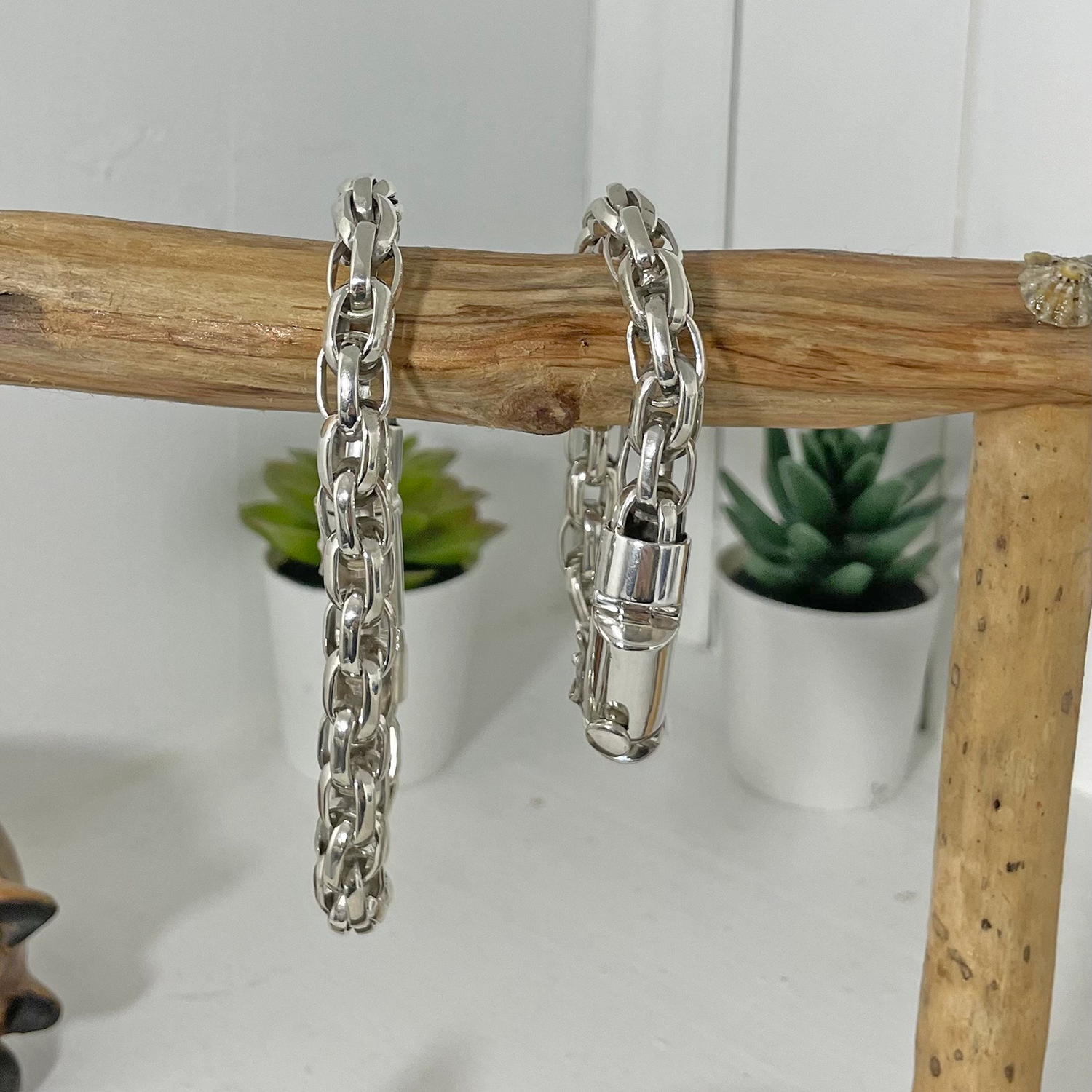  Ladies Oval Link bracelet - silver sisters