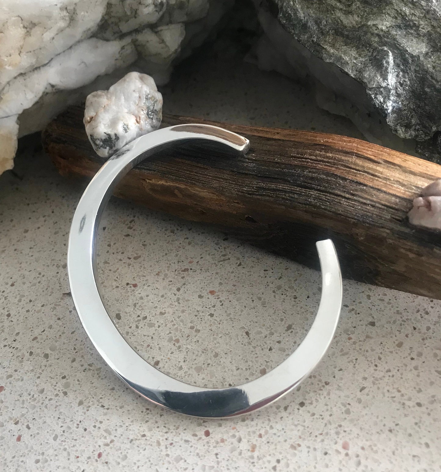 Beautiful Silver Bangle